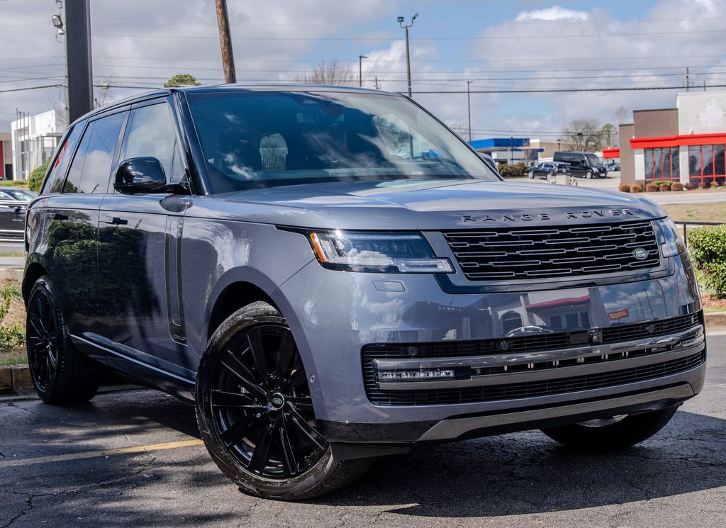Used 2024 Land Rover Range Rover Autobiography image 3