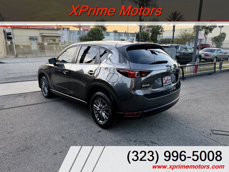 Used 2017 MAZDA CX-5 Touring FWD image 5