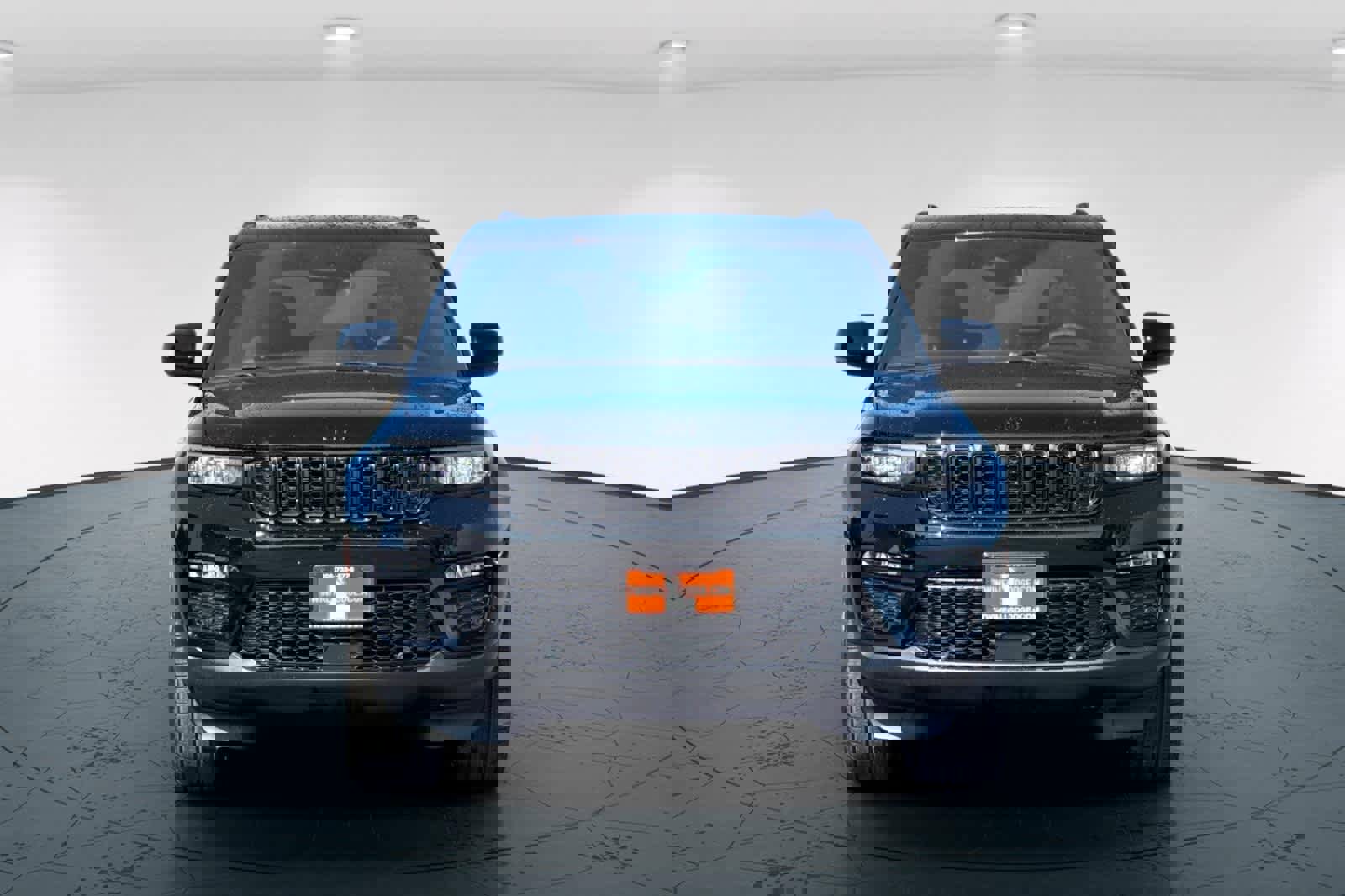 New 2025 Jeep Grand Cherokee Limited w/ Luxury Tech Group II image 10