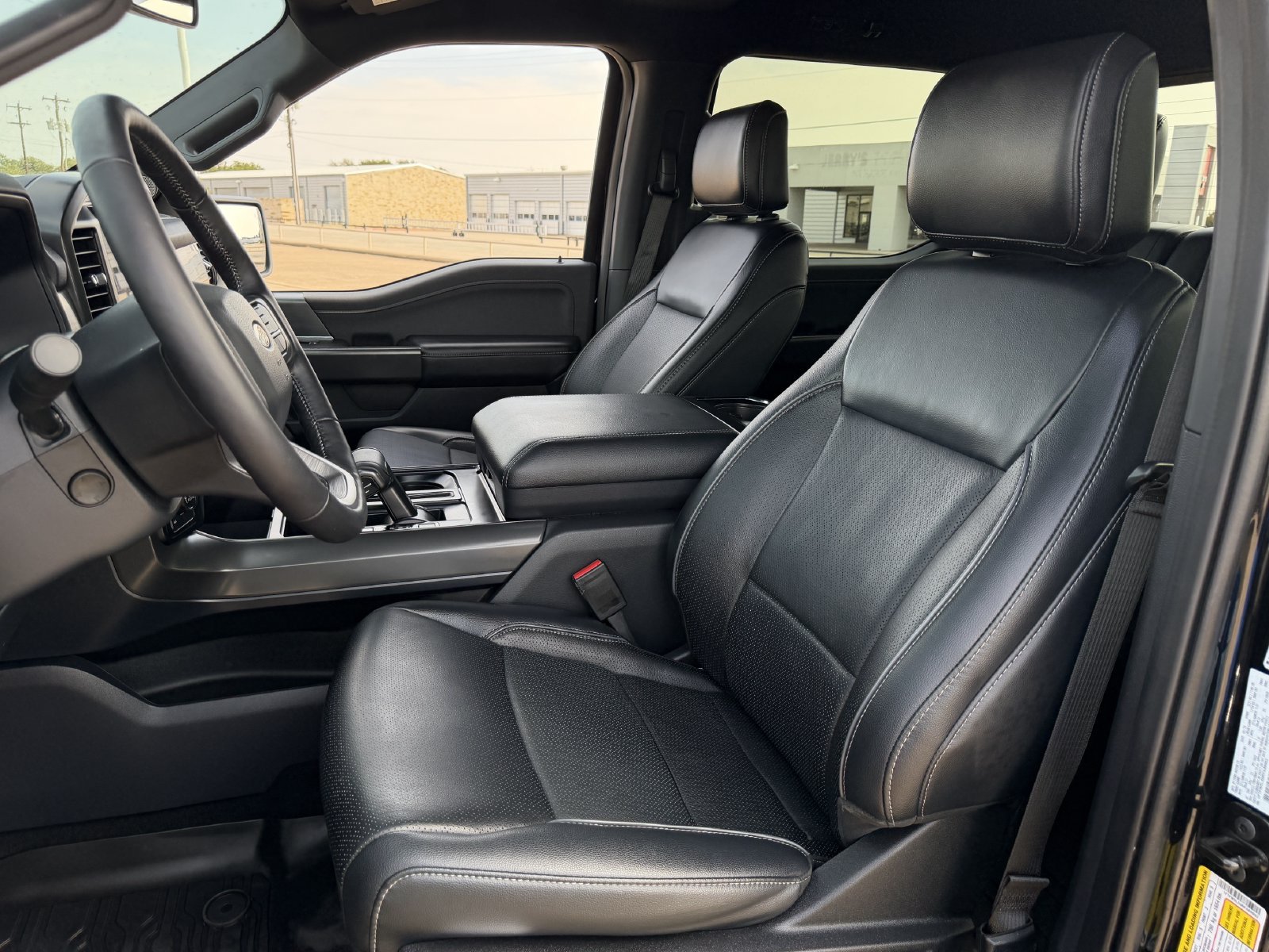 Used 2024 Ford F150 Lariat w/ Bed Utility Package AWD/4WD image 24