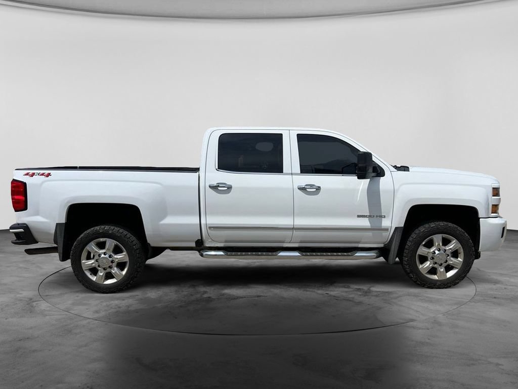 Used 2018 Chevrolet Silverado 2500 LTZ w/ Custom Sport Edition AWD/4WD image 11