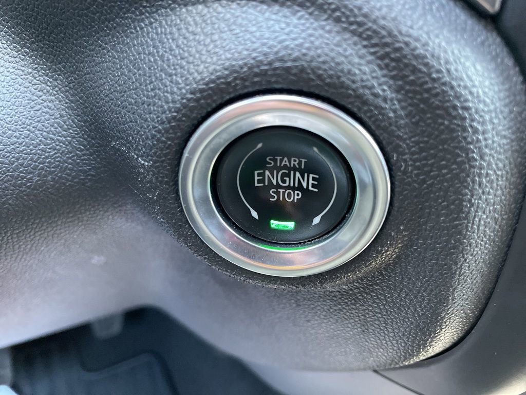 Used 2021 Chevrolet Silverado 1500 LT image 18