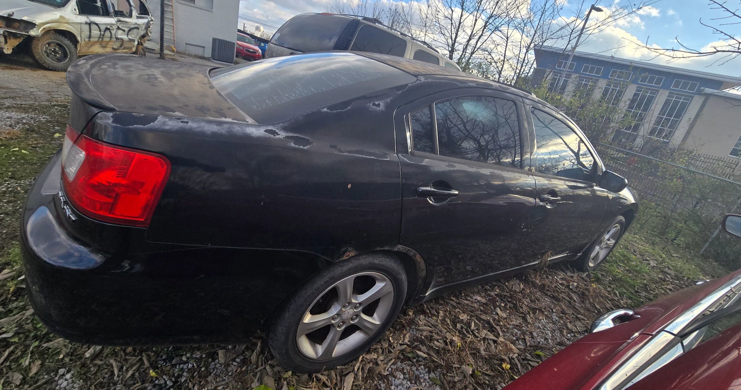 Used 2009 Mitsubishi Galant ES image 3