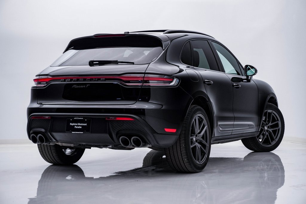 Certified 2023 Porsche Macan Turbo image 12