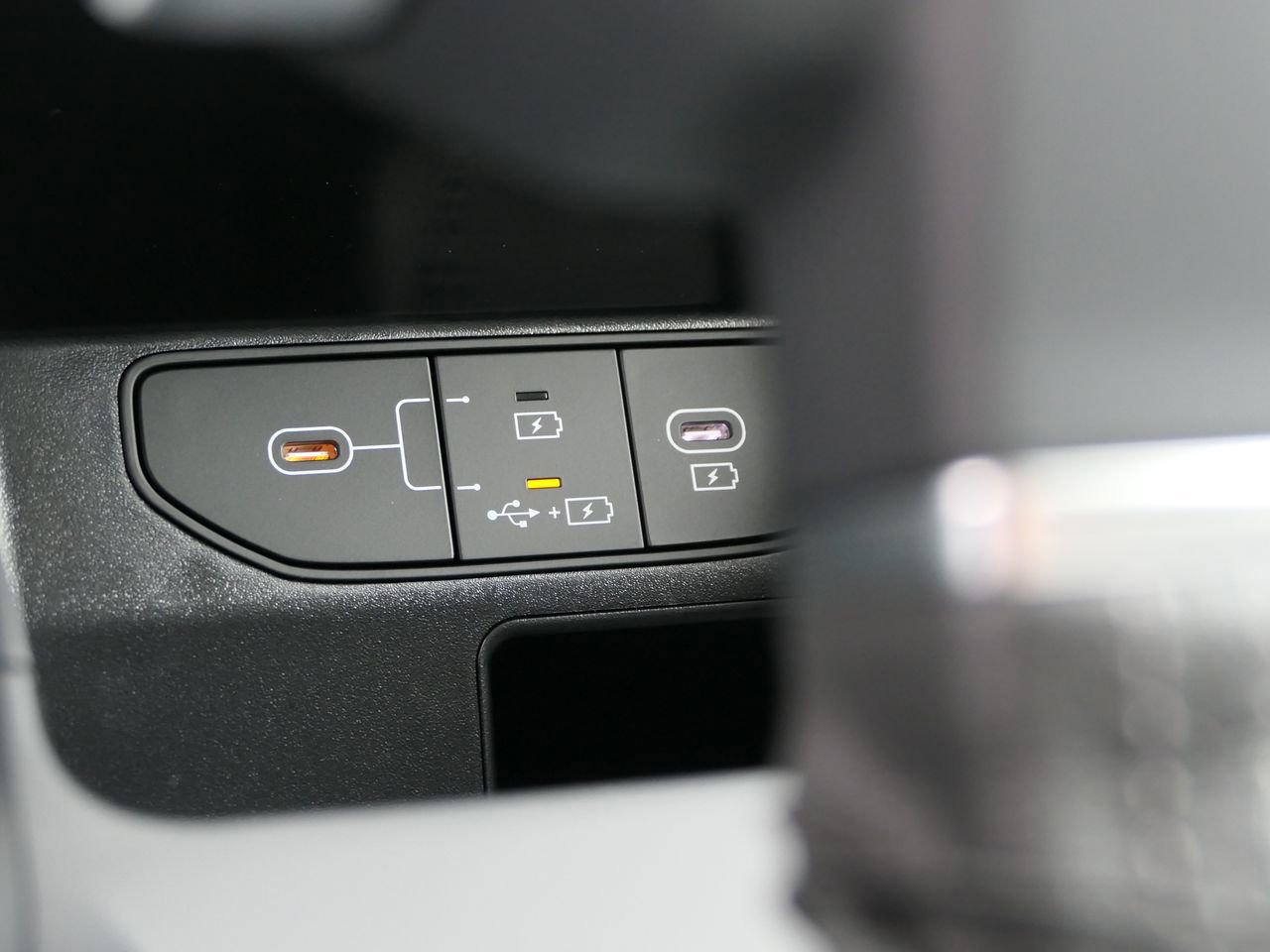 New 2026 Kia Sorento S image 19