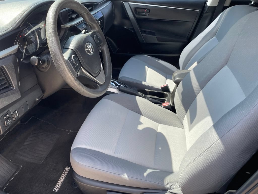 Used 2016 Toyota Corolla L FWD image 9