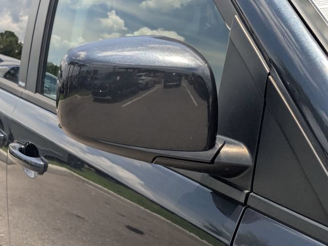 Used 2013 Dodge Grand Caravan SXT w/ Rear Park Assist Pkg FWD image 14