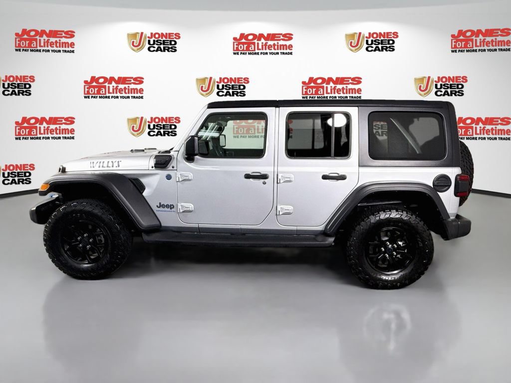 Used 2024 Jeep Wrangler Unlimited AWD/4WD image 12