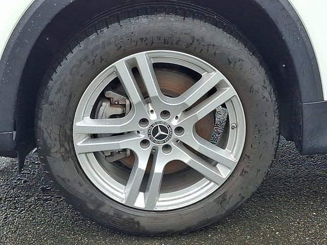 Used 2021 Mercedes-Benz GLB 250 4MATIC image 8