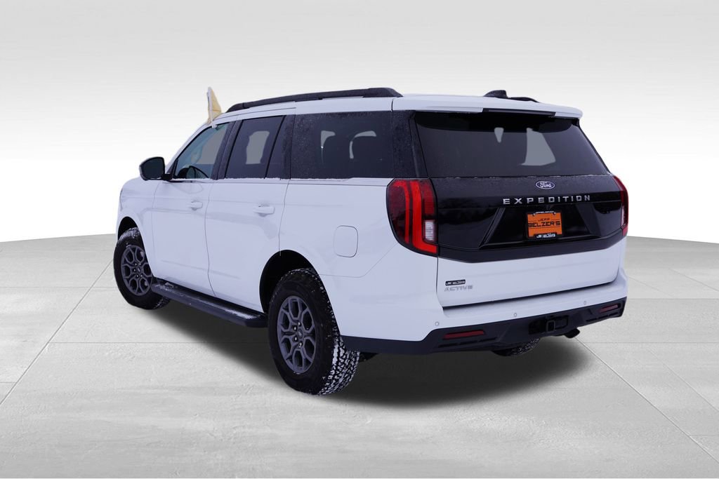 Certified 2025 Ford Expedition Active image 7