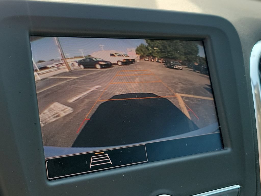 Used 2024 Chevrolet Equinox LT FWD image 31