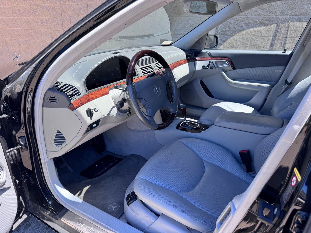 Used 2001 Mercedes-Benz S 600 image 11