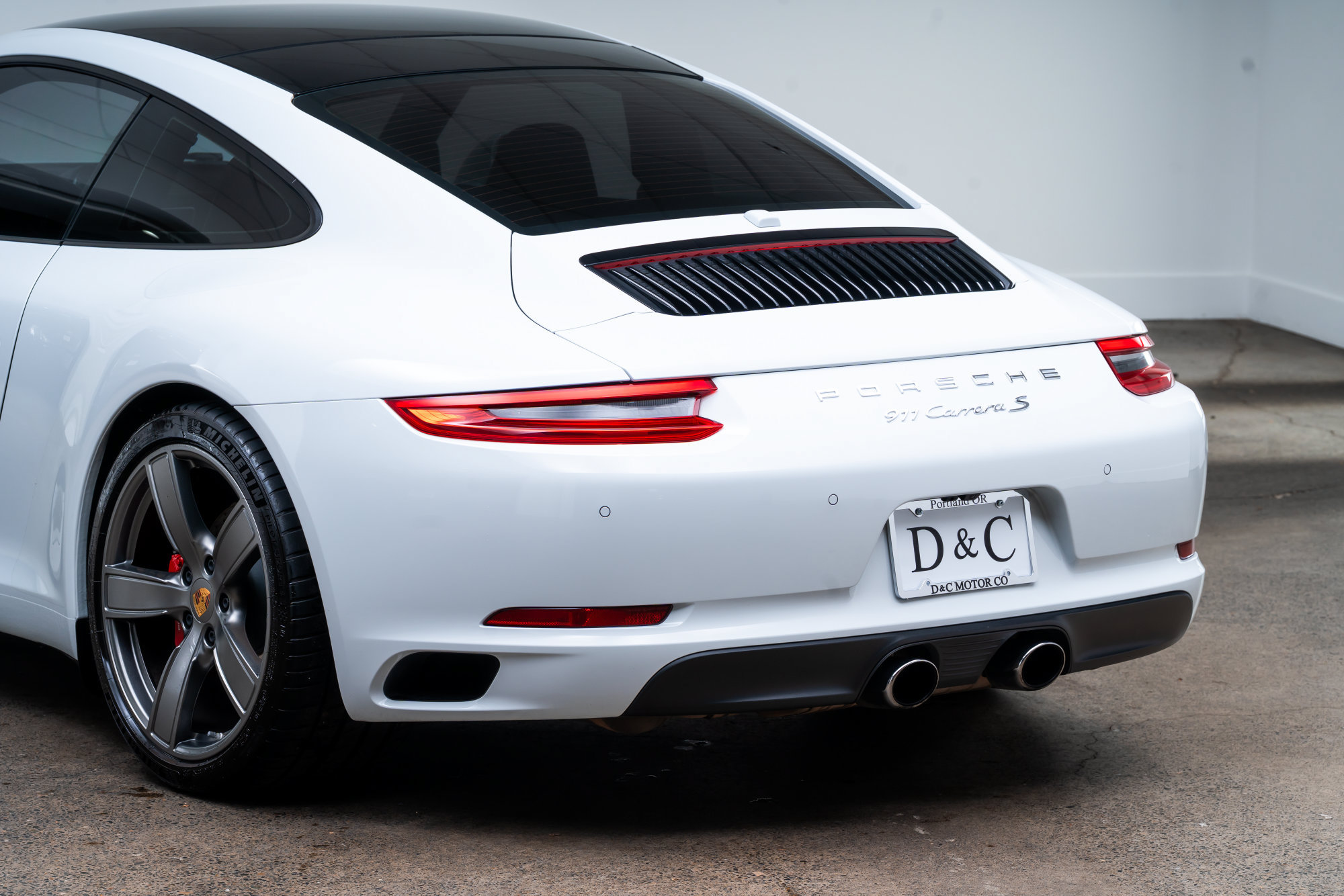 Used 2018 Porsche 911 Carrera S RWD image 7