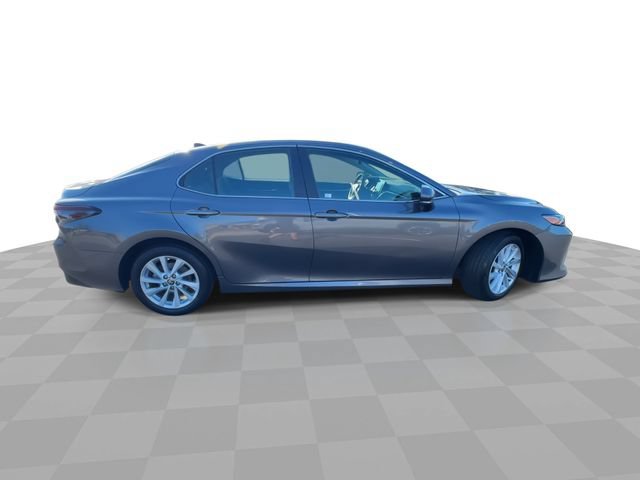 Used 2024 Toyota Camry LE w/ Convenience Package FWD image 9