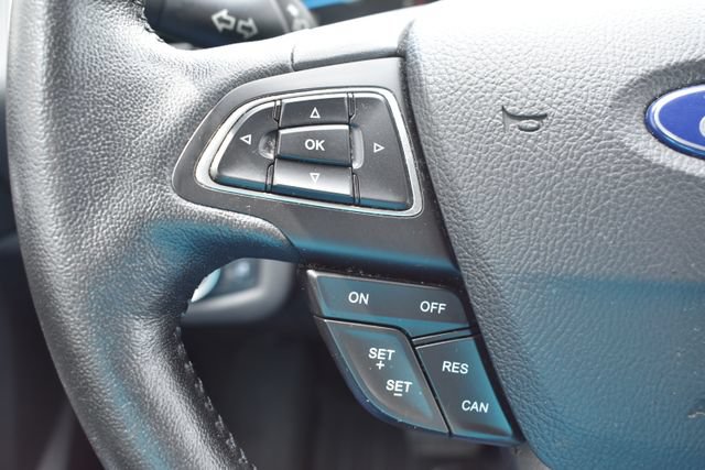 Used 2019 Ford Escape Titanium AWD/4WD image 23