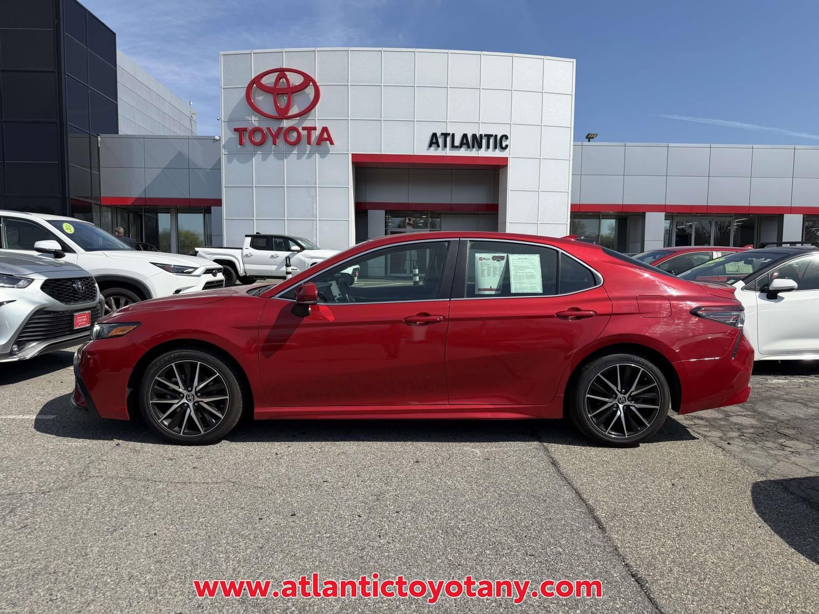 Used 2023 Toyota Camry SE FWD image 30