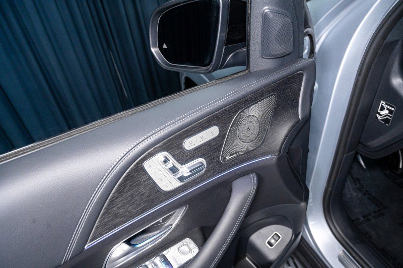 New 2026 Mercedes-Benz GLS 580 4MATIC image 12