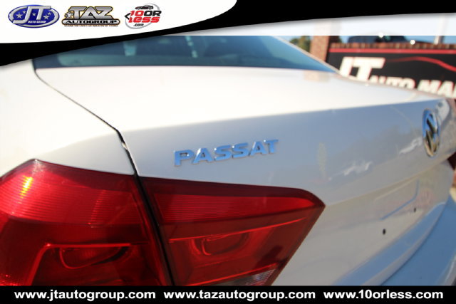Used 2013 Volkswagen Passat 2.5 SE FWD image 10