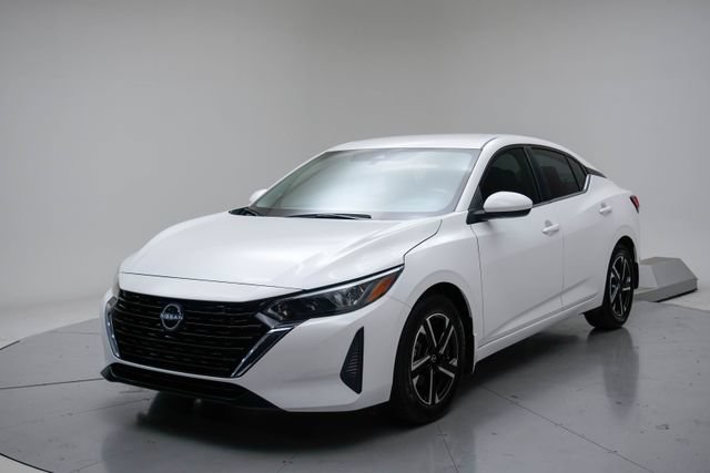 Used 2025 Nissan Sentra SV w/ All-Weather Package FWD image 1