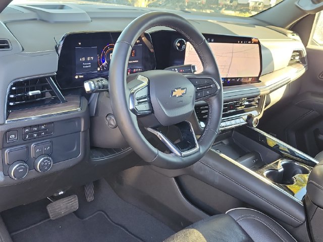 Certified 2025 Chevrolet Tahoe Premier RWD image 23