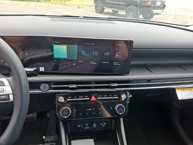New 2026 Hyundai Tucson SEL Plus FWD image 16