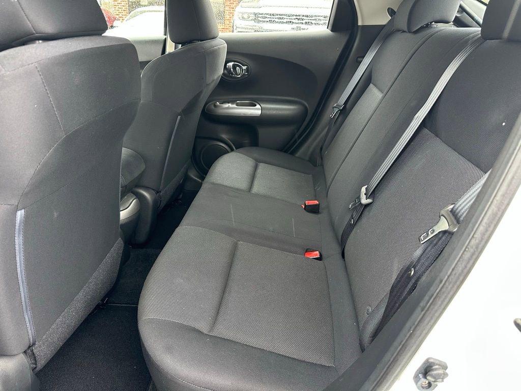 Used 2014 Nissan Juke S image 14
