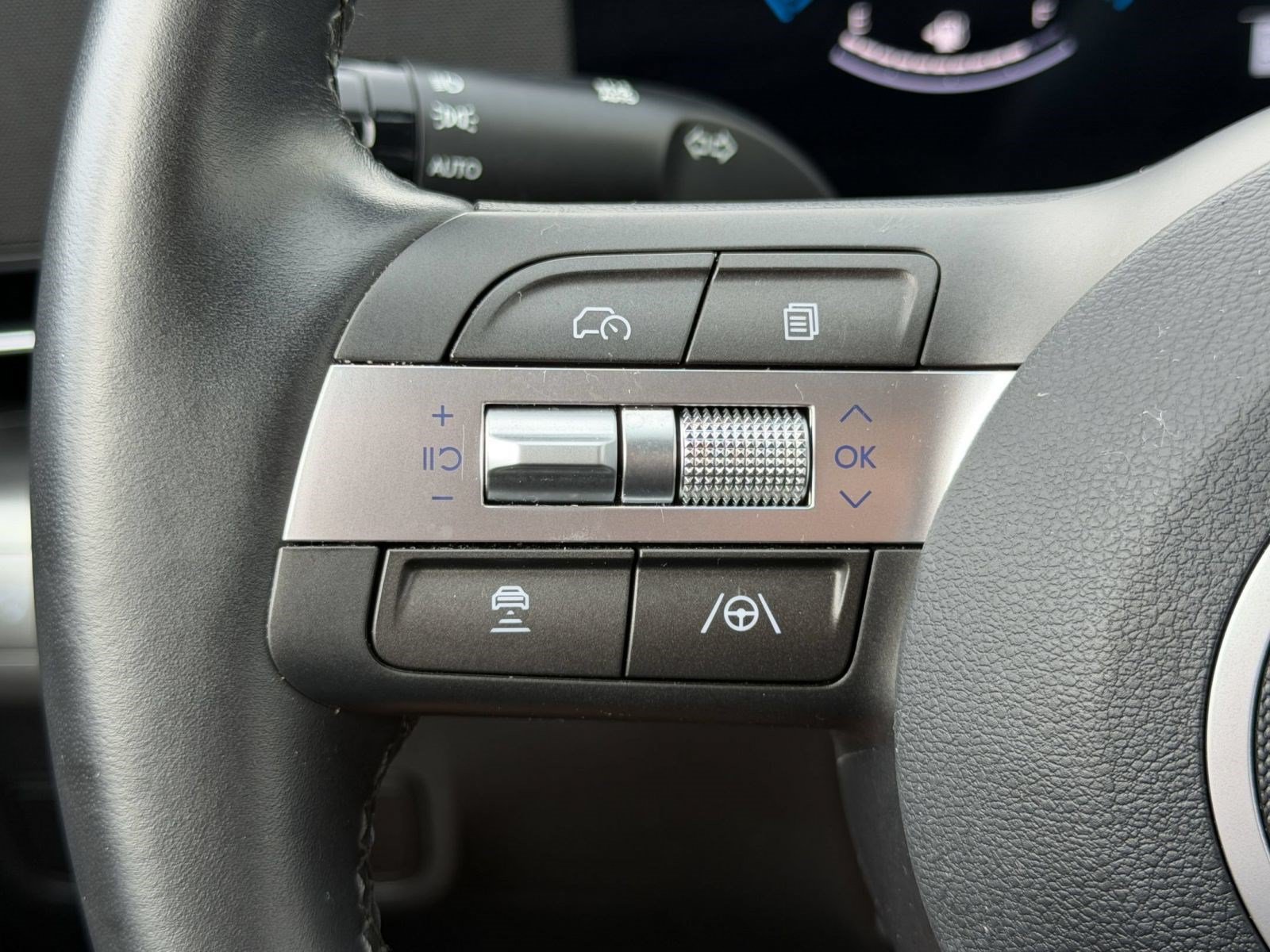 Used 2026 Hyundai Kona SEL Sport FWD image 18