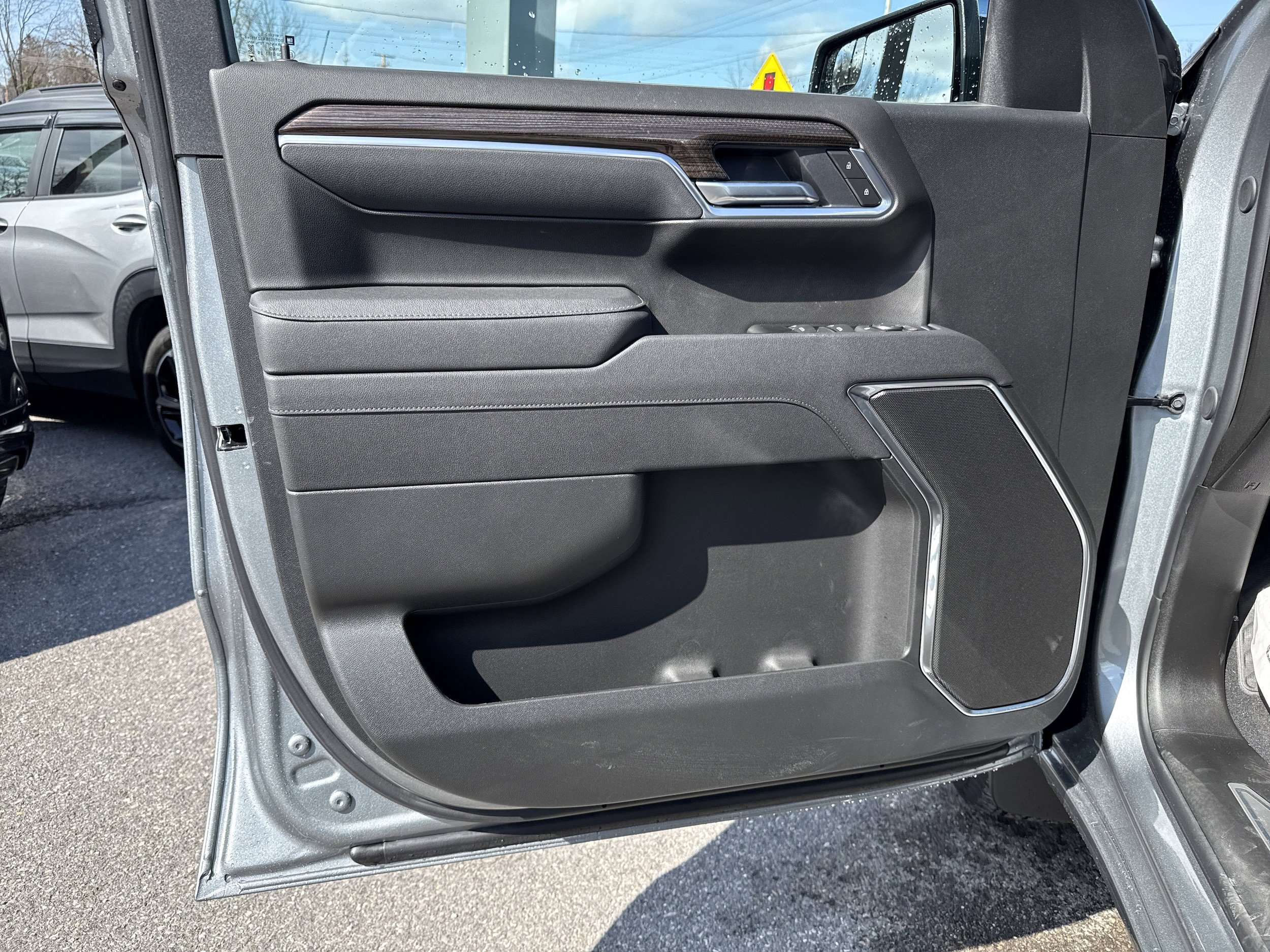 New 2026 Chevrolet Silverado 1500 LT w/ LPO, Dark Essentials Package image 12