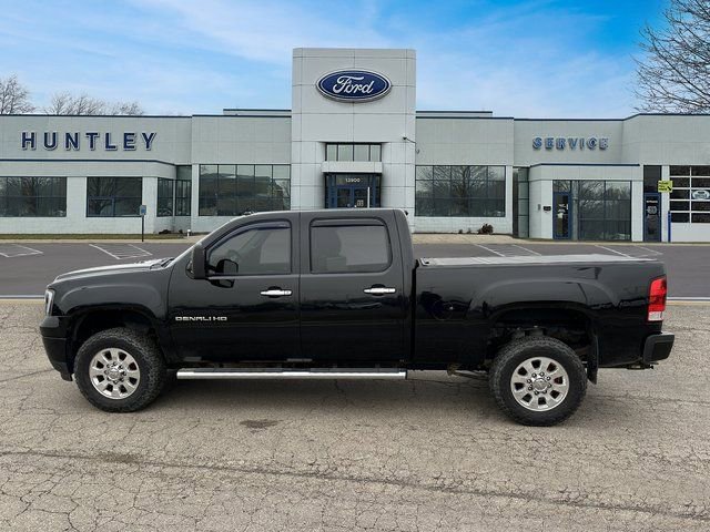 Used 2011 GMC Sierra 3500 Denali w/ Suspension Package, Off-Road image 7