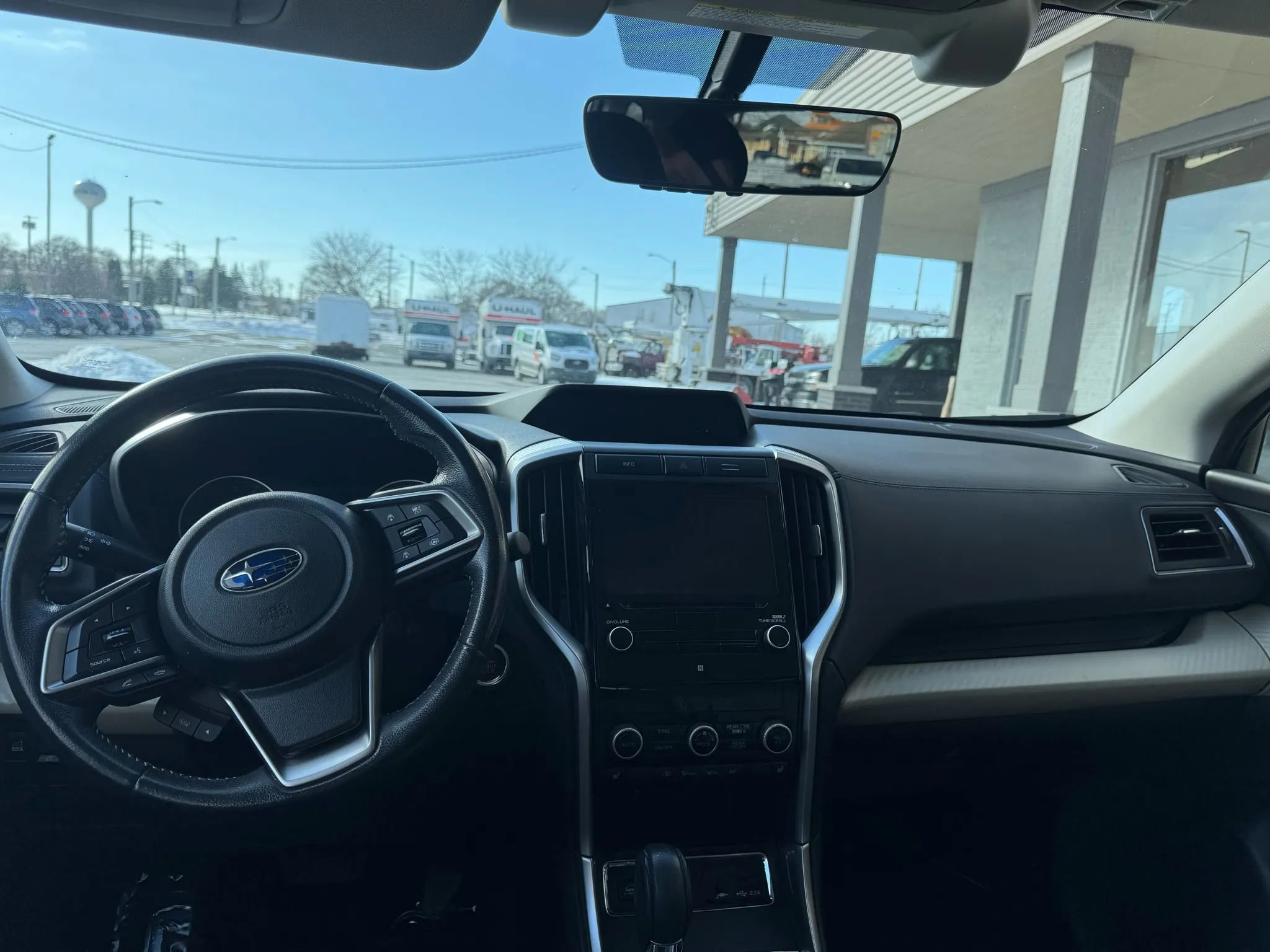 Used 2021 Subaru Ascent Premium w/ Convenience Package image 11