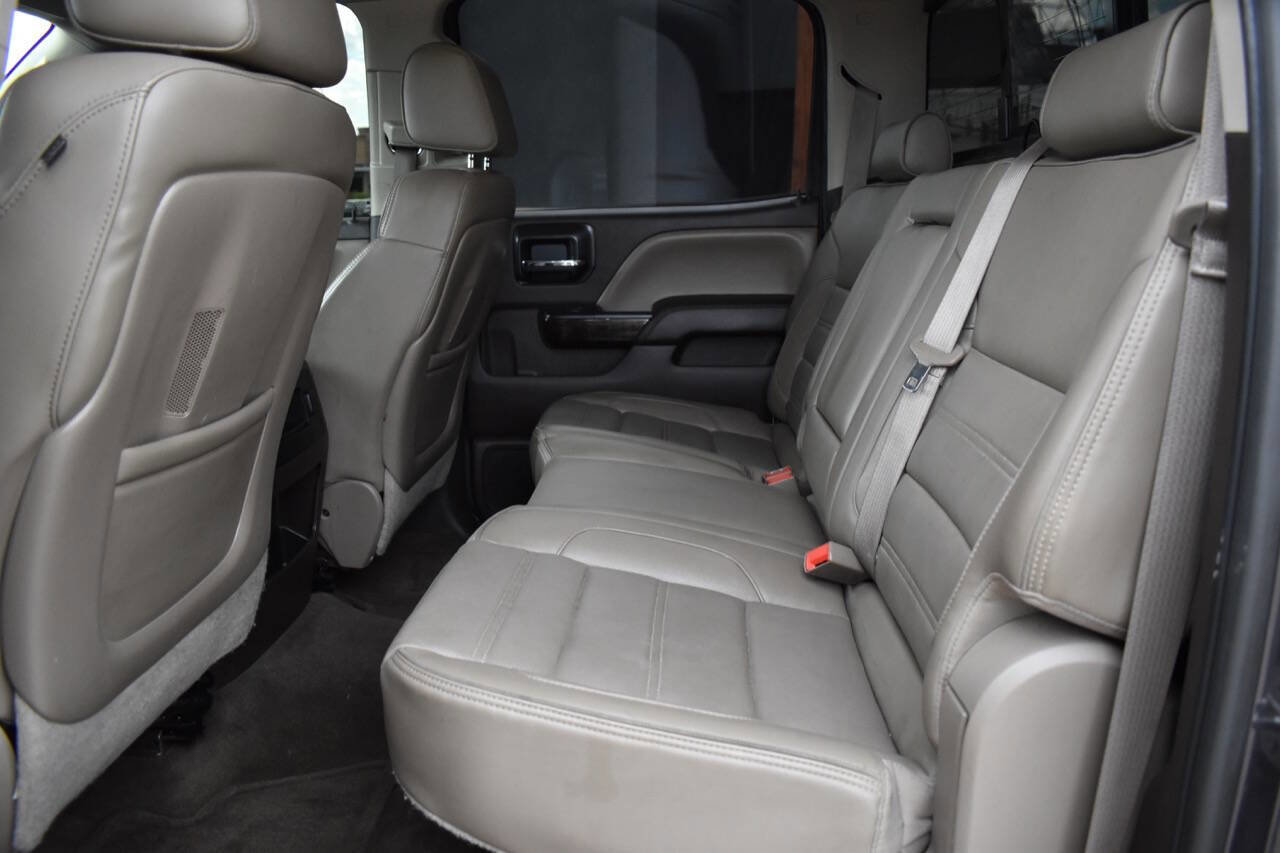 Used 2015 GMC Sierra 3500 Denali w/ Duramax Plus Package image 35