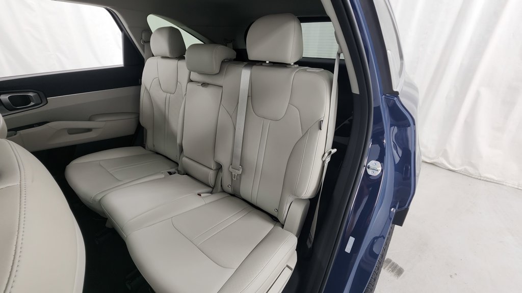 New 2026 Kia Sorento EX AWD/4WD image 12