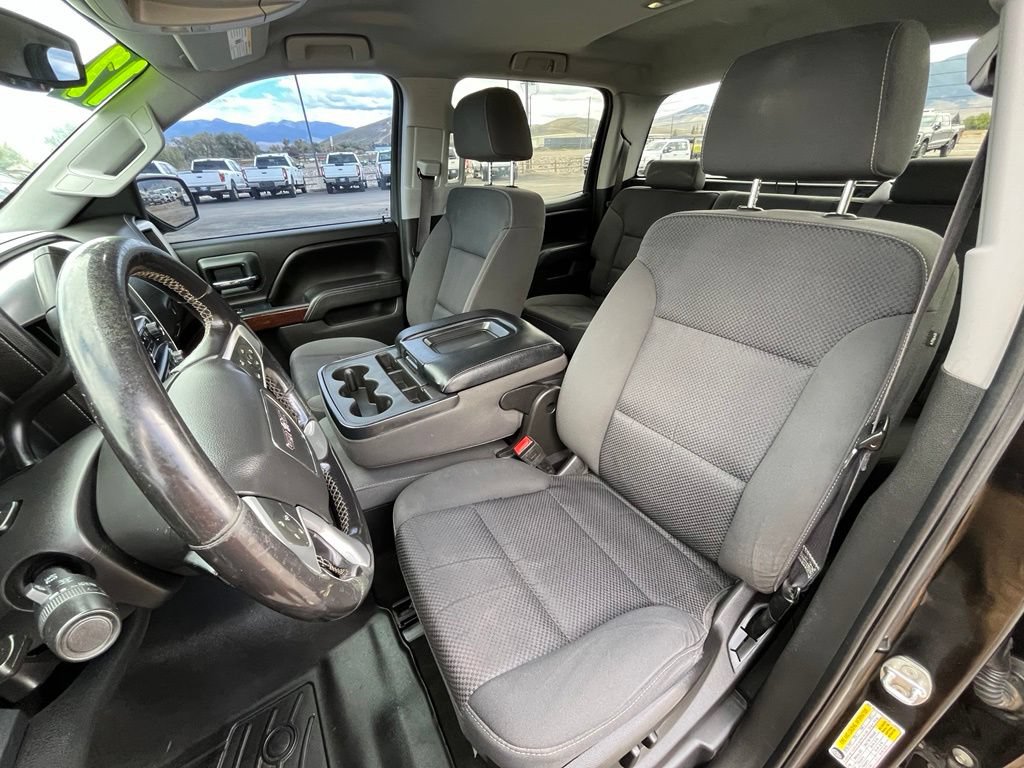 Used 2017 GMC Sierra 1500 SLE w/ SLE Value Package AWD/4WD image 9
