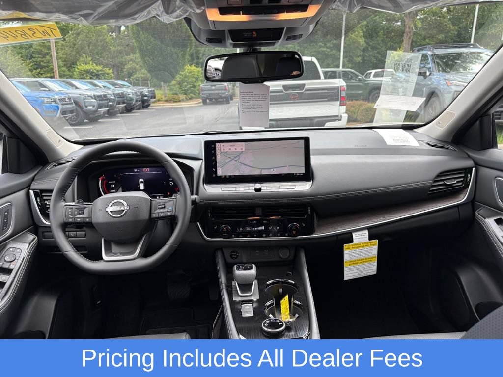 Used 2026 Nissan Rogue Platinum w/ Platinum Premium Package AWD/4WD image 8