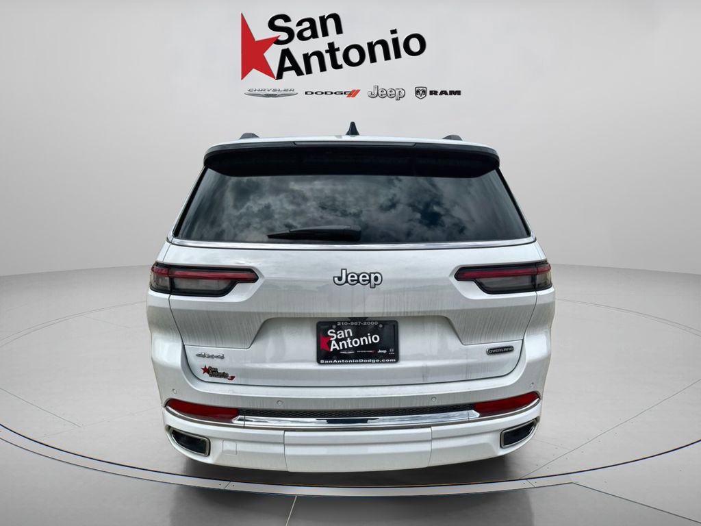 New 2025 Jeep Grand Cherokee L Overland w/ Trailer Tow Package AWD/4WD image 12