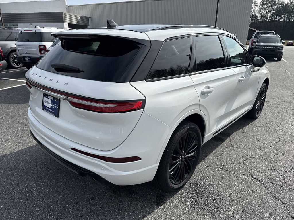 Used 2023 Lincoln Corsair Reserve w/ Equipment Group 201A image 7