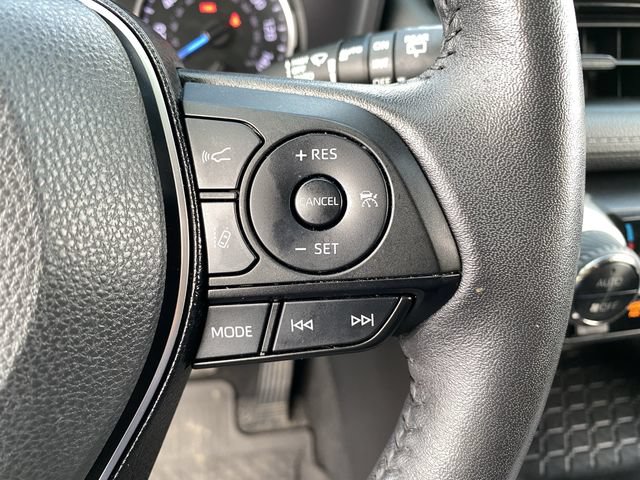 Used 2021 Toyota RAV4 XLE w/ Convenience Package AWD/4WD image 34