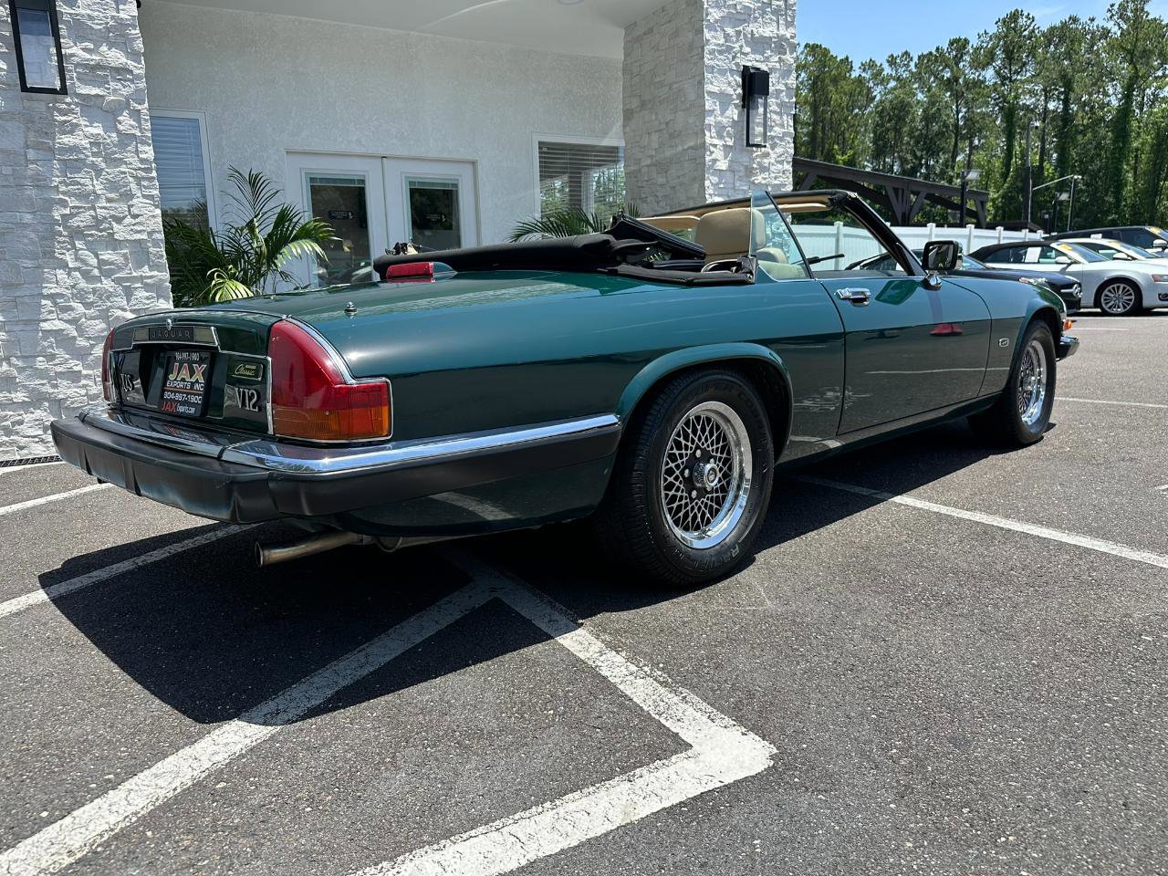 Used 1990 Jaguar XJS V12 Convertible RWD image 22