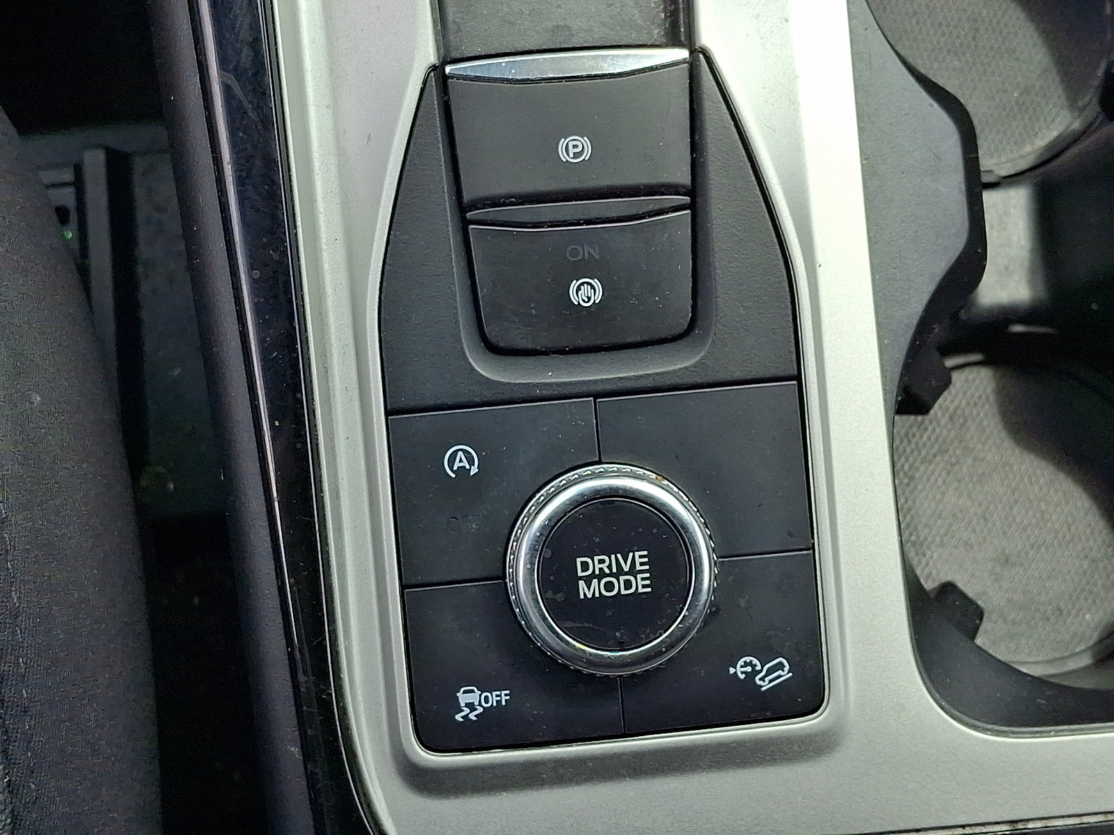 Used 2023 Ford Explorer ST w/ Equipment Group 401A AWD/4WD image 29