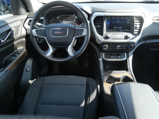 Used 2023 GMC Acadia SLE w/ Driver Convenience Package image 18