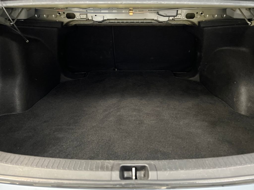 Used 2020 Toyota Corolla L image 24