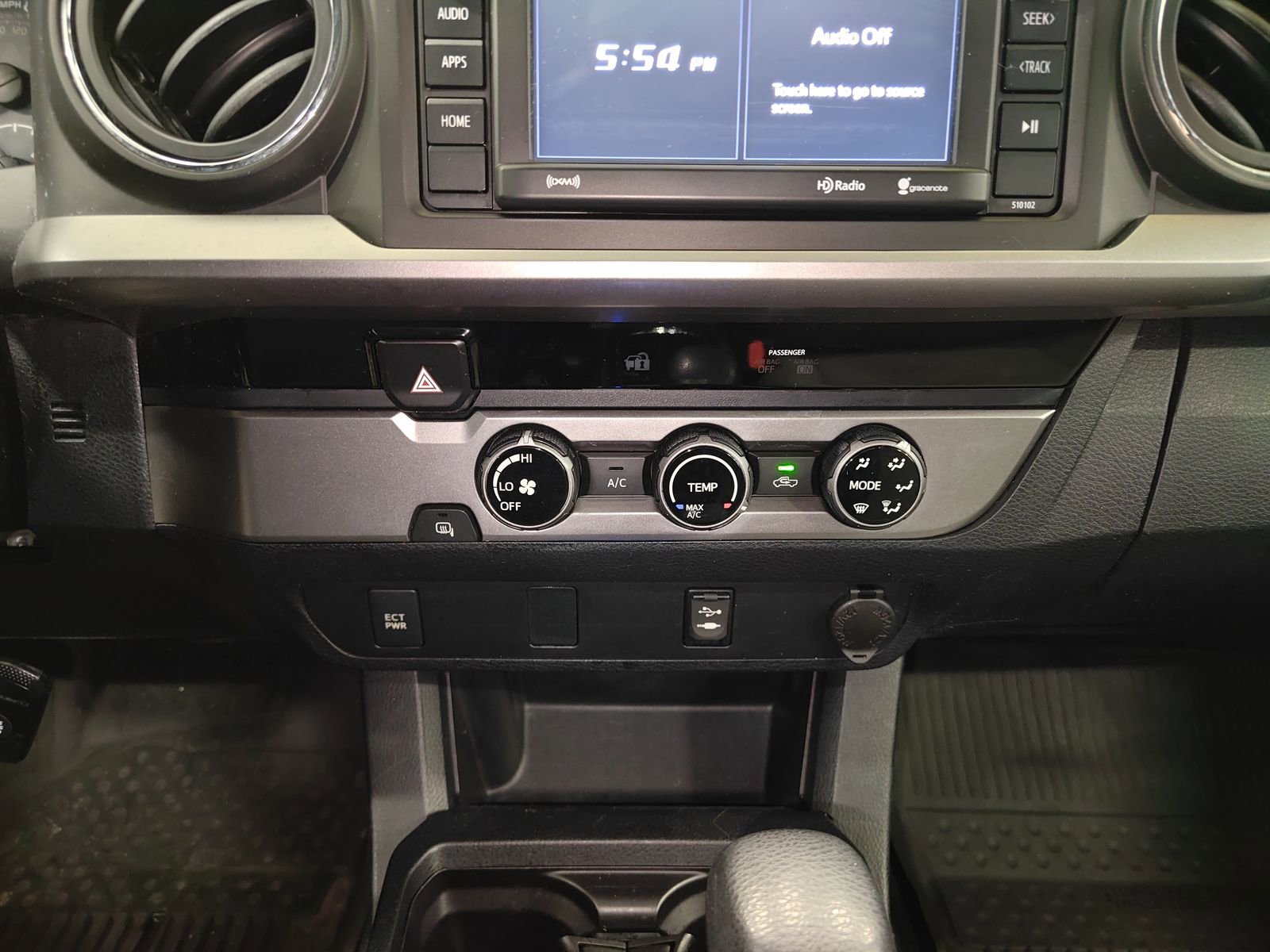 Used 2017 Toyota Tacoma SR5 image 22