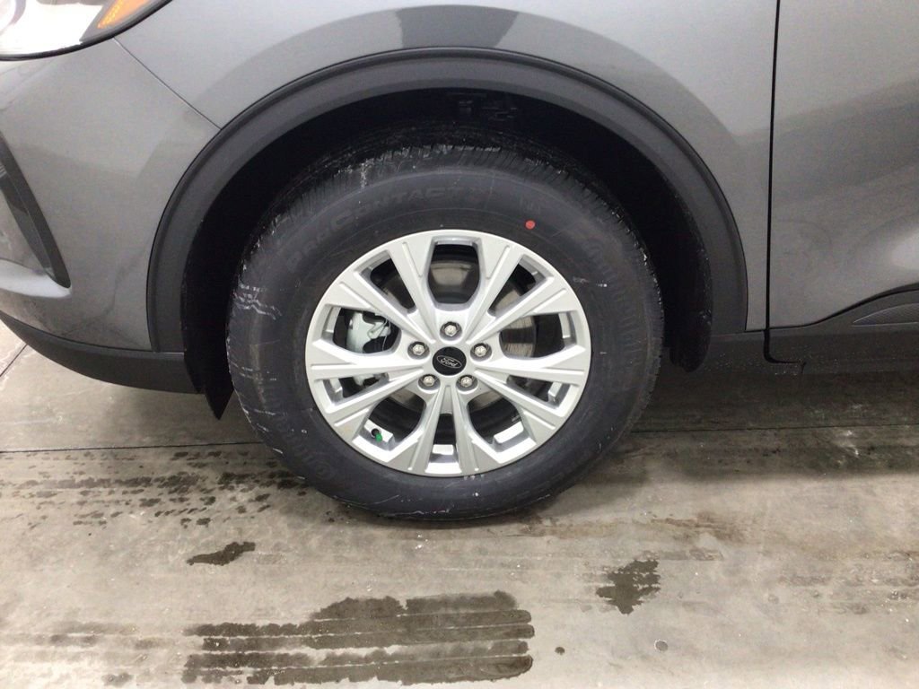 New 2026 Ford Escape Active w/ Cold Weather Package image 8