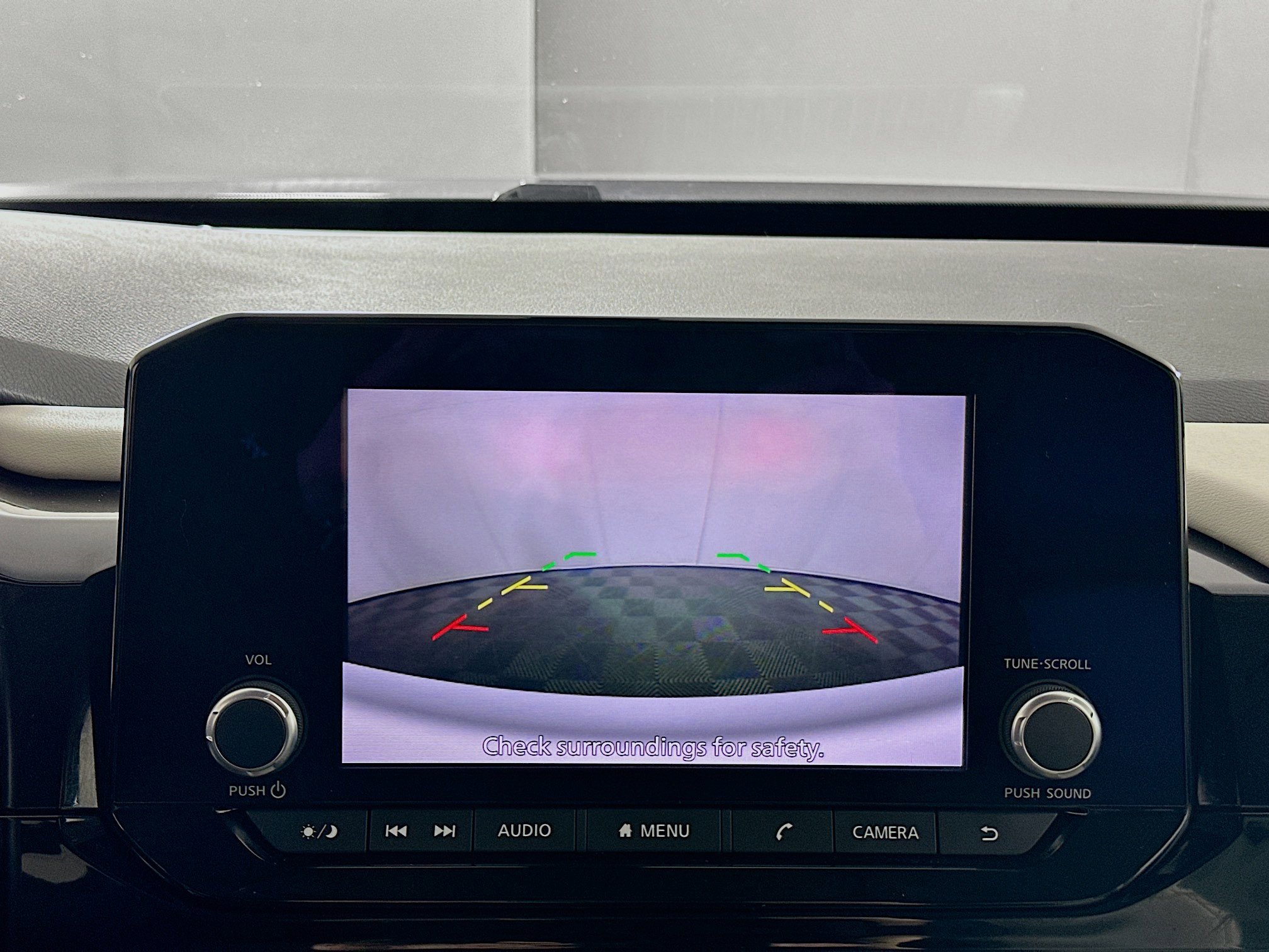 Used 2024 Nissan Pathfinder SV image 22