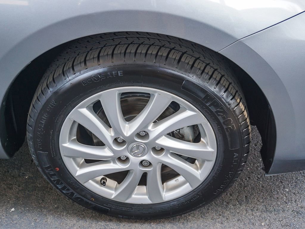 Used 2012 MAZDA MAZDA3 i Touring image 10