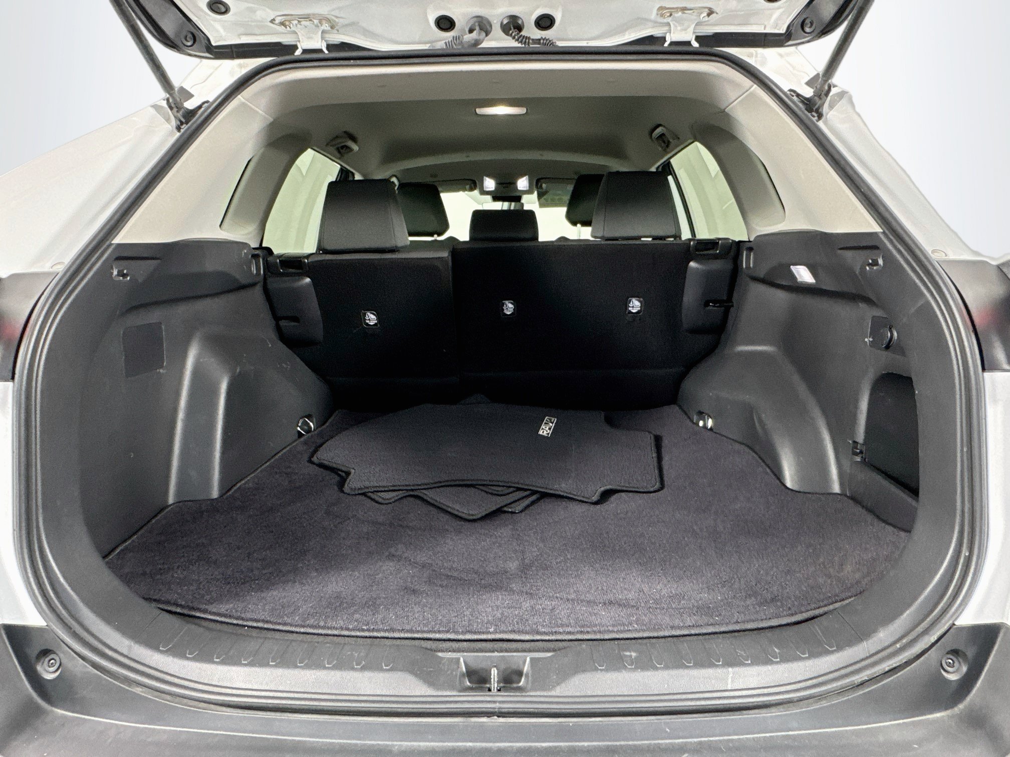Certified 2023 Toyota RAV4 XLE AWD/4WD image 25