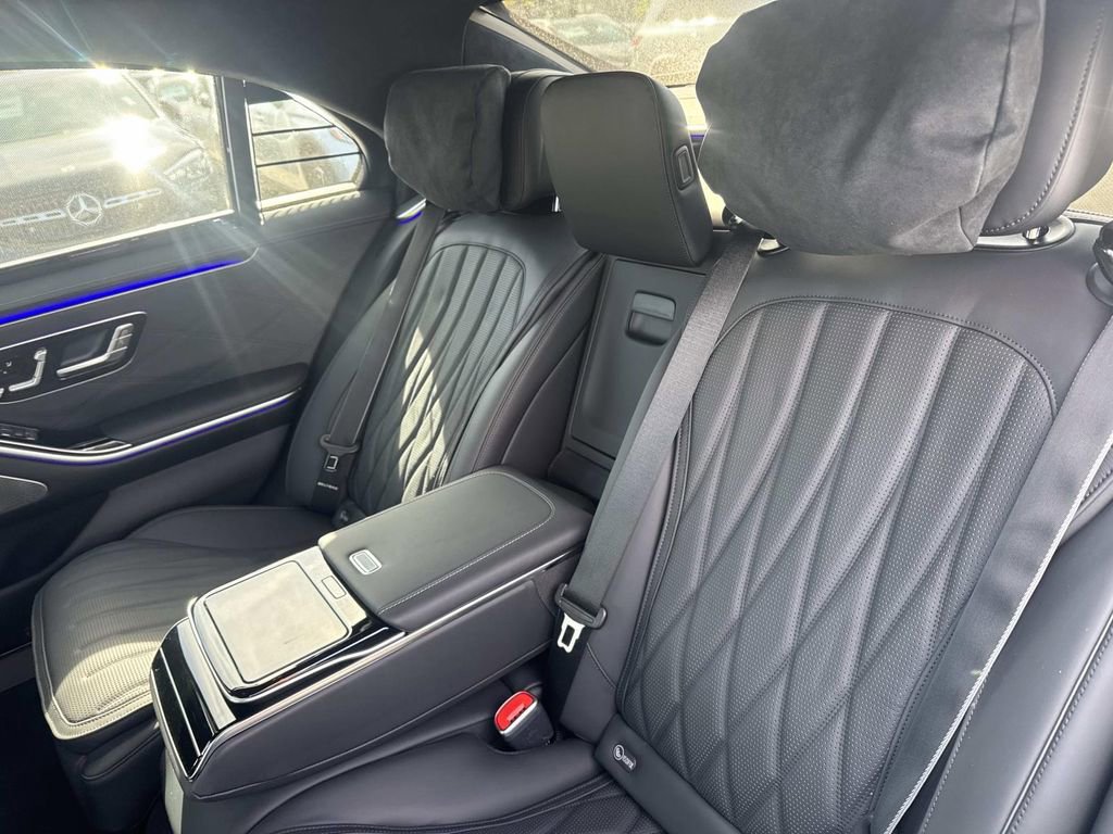 New 2026 Mercedes-Benz S 63 AMG S image 6