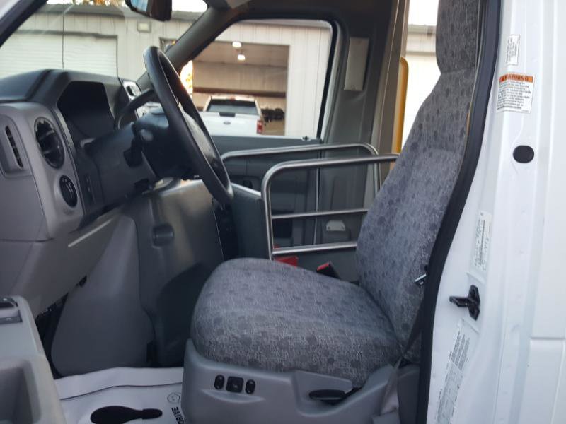 Used 2019 Ford E-450 and Econoline 450 Super Duty w/ Shuttle Bus Prep Package image 16