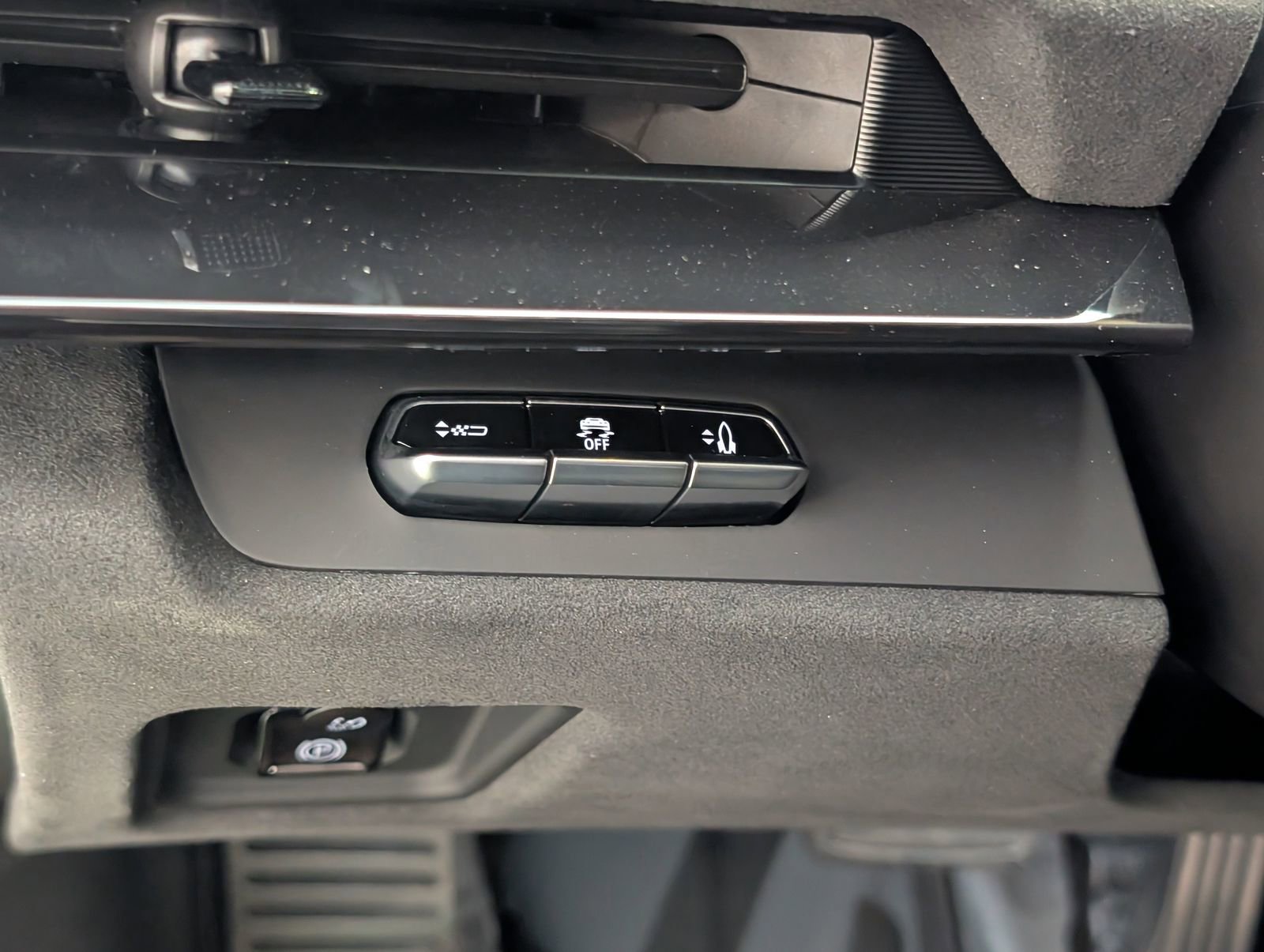 New 2026 Chevrolet Corvette Z06 w/ Stealth Interior Trim Package image 20