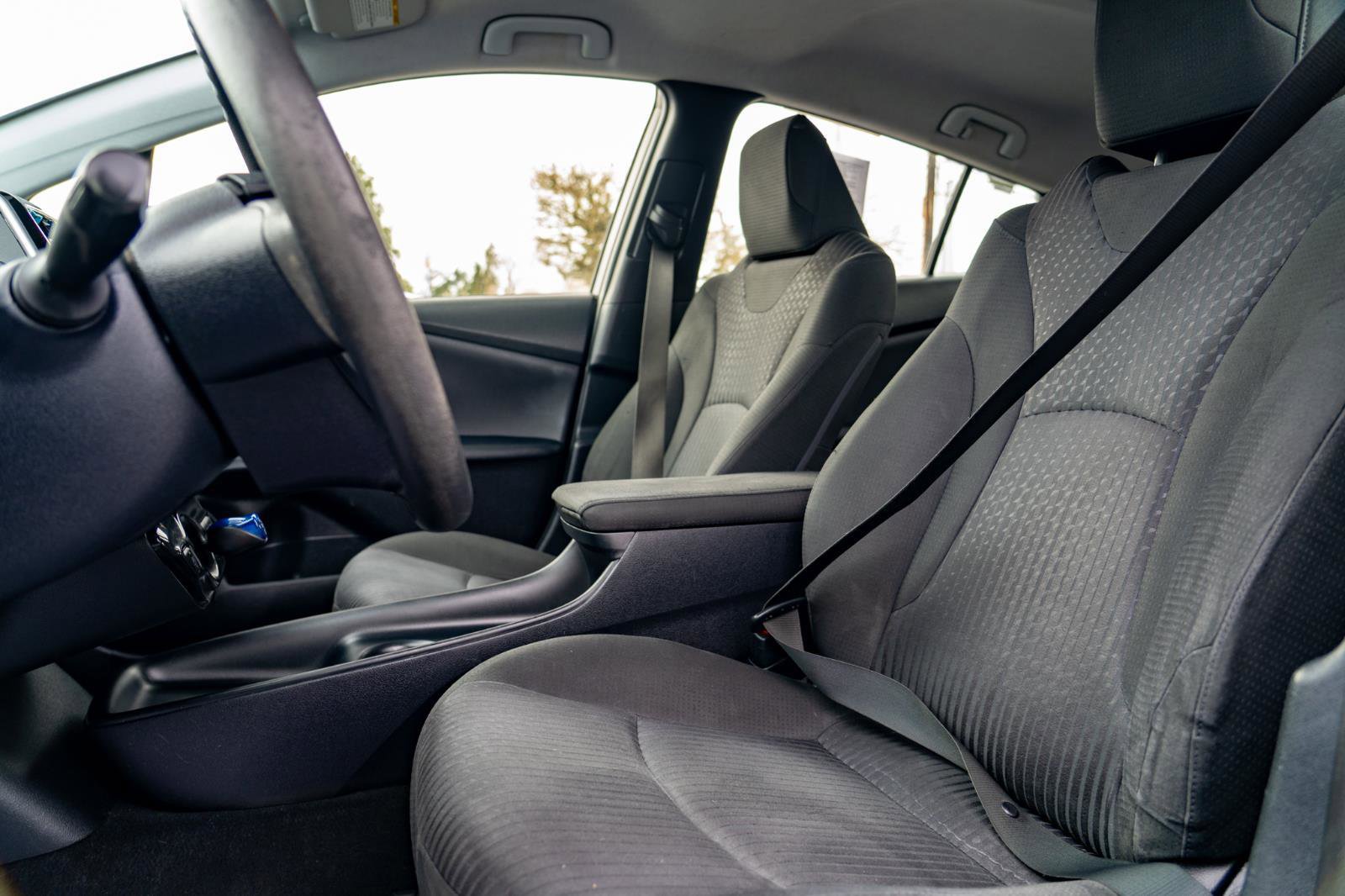 Used 2016 Toyota Prius Two image 13